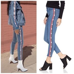 LEVI'S 721 High Rise Skinny Side Stripe Logo Jeans Size 30
